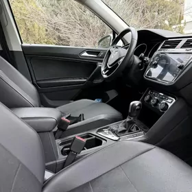 Volkswagen Tiguan 2020