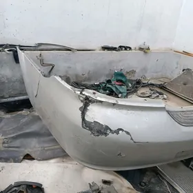 Nissan Sunny Bamper yzky