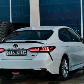 Toyota Camry 2022