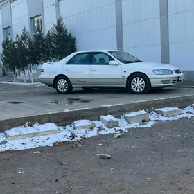 Toyota Camry 1997