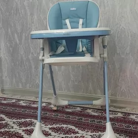 детский столик