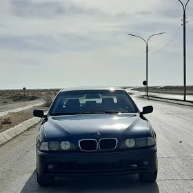 BMW E39 1999