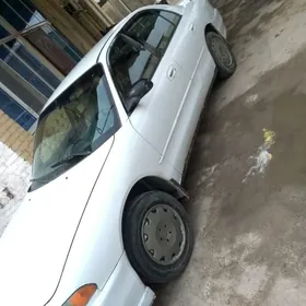 Mitsubishi Galant 1996