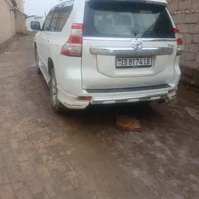 Toyota Land Cruiser Prado 2014