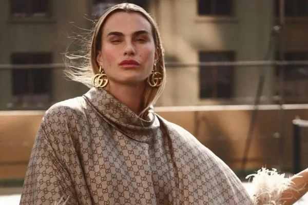 Arina Sobolenko Gucci modalar öýüniň ilçisi boldy