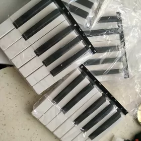 Korg klaviş Рам 256,мп3 плата