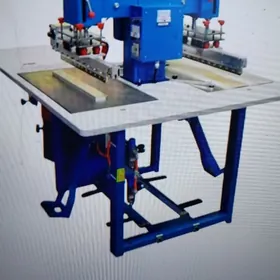 Двухпостный станок натяжного п