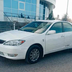 Toyota Camry 2003