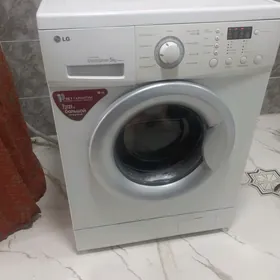 Kir maşyn LG 5kg