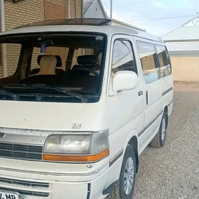 Toyota Hiace 1992