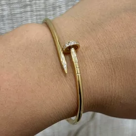 Gyzyl bilezik cartier