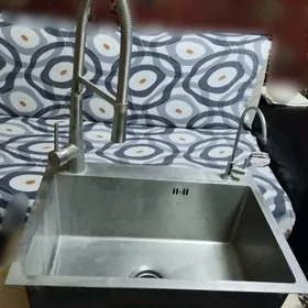 встроенная куханая раковина