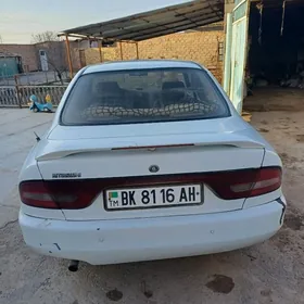 Mitsubishi Galant 1996