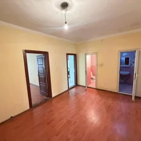 SATLYK MIR 7/1 3 KOMNAT