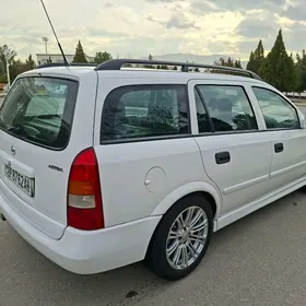 Opel Astra 2000