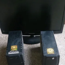 Kompyuter monitor UPS