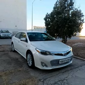 Toyota Avalon 2013