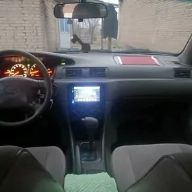 Toyota Camry 1997