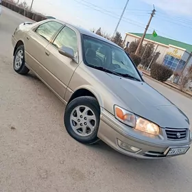 Toyota Camry 1998