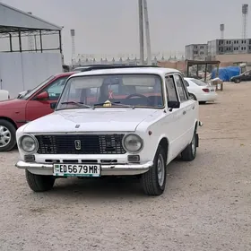 Lada 2104 1983