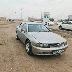 Mitsubishi Diamante 1993