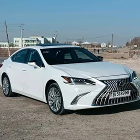 Lexus ES 250 2021