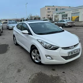 Hyundai Elantra 2012