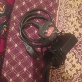 noutbuklar zaryatnik