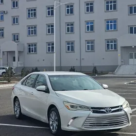 Toyota Camry 2016
