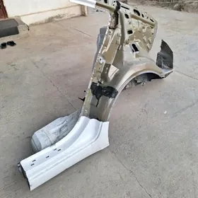 Hyundai Elantra yzky krylo içi