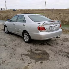 Toyota Camry 2005