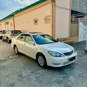 Toyota Camry 2005