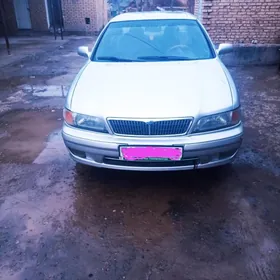 Nissan Cefiro 1998