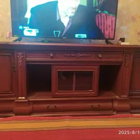 тумбочка под телевиз