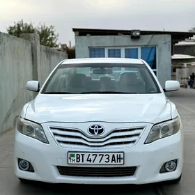 Toyota Camry 2010