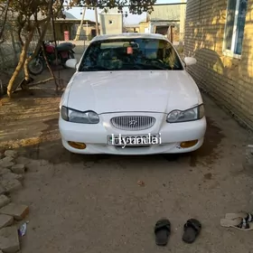 Hyundai Sonata 1996