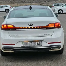 Kia Cadenza 2020