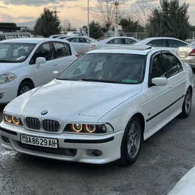 BMW E39 2003