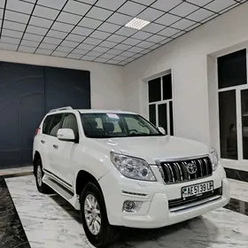 Toyota Land Cruiser Prado 2013