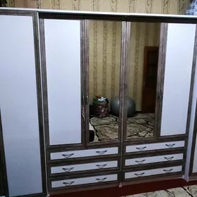 Шкаф гардероб