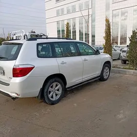 Toyota Highlander 2010