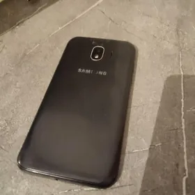 SAMSUNG J2.       zapchas