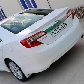 Toyota Camry 2013