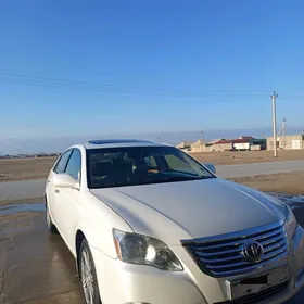 Toyota Avalon 2005