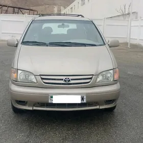 Toyota Sienna 2002