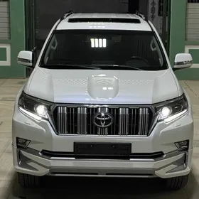 Toyota Land Cruiser Prado 2023