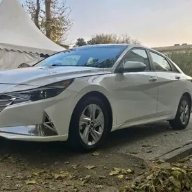 Hyundai Elantra 2021