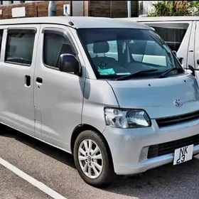 Toyota Town Ace 2024