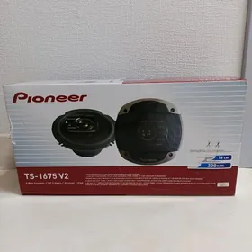 Pioneer kalonka 1675