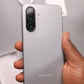 Samsung A17